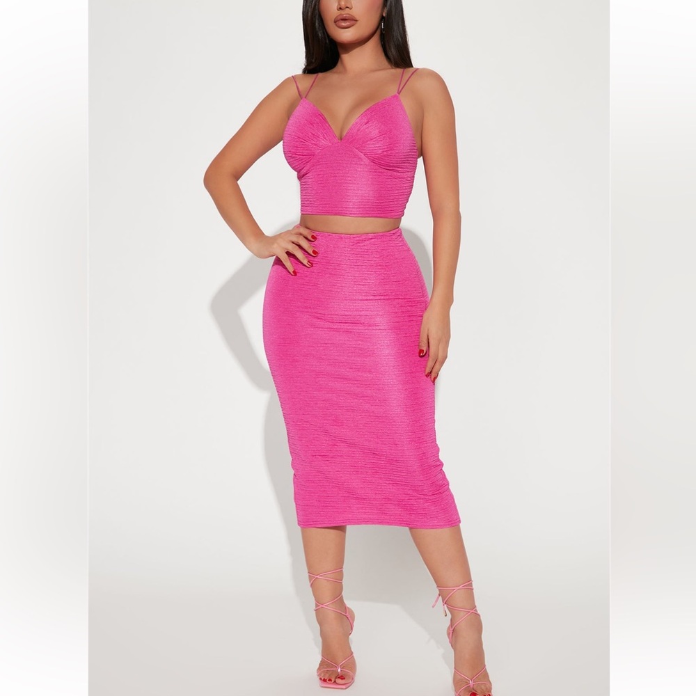 Pink two piece mid skirt set NWT